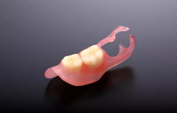 ノンクラスプデンチャー